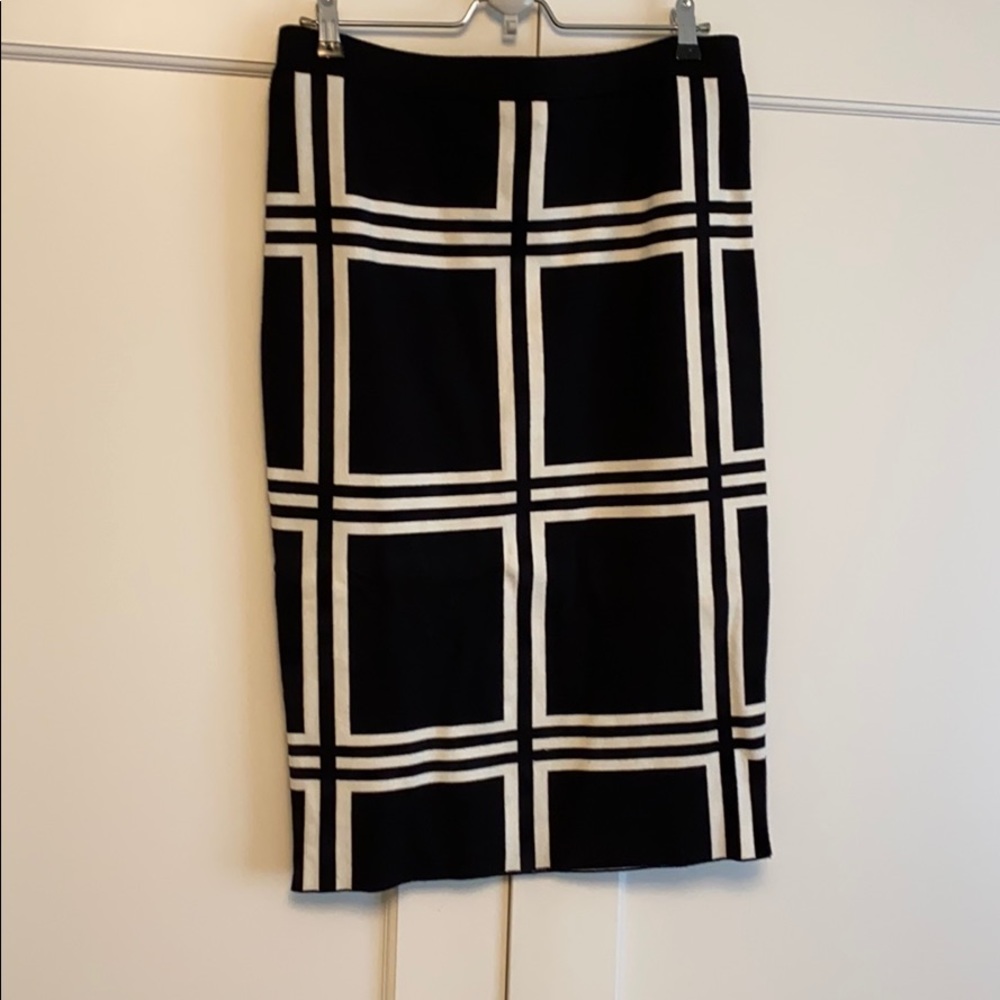 Pencil black and white window pane skirt